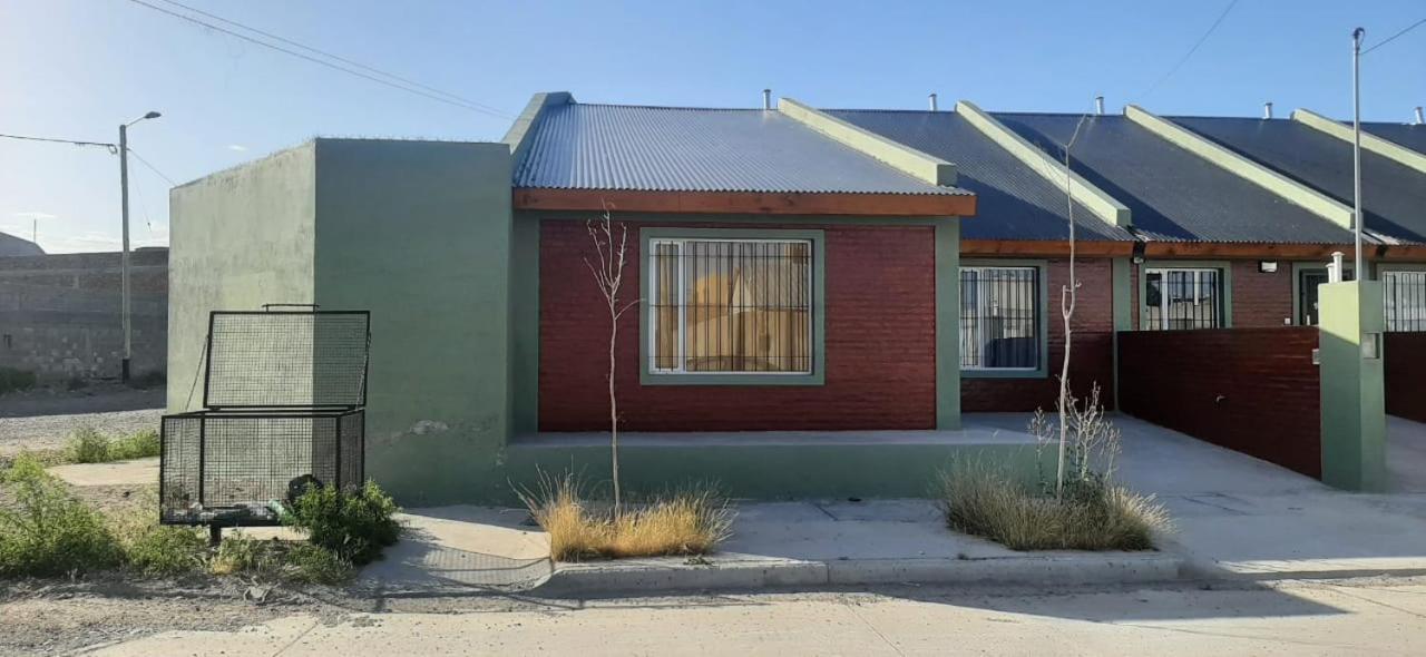 Alquiler Temporario En Trelew Exteriör bild